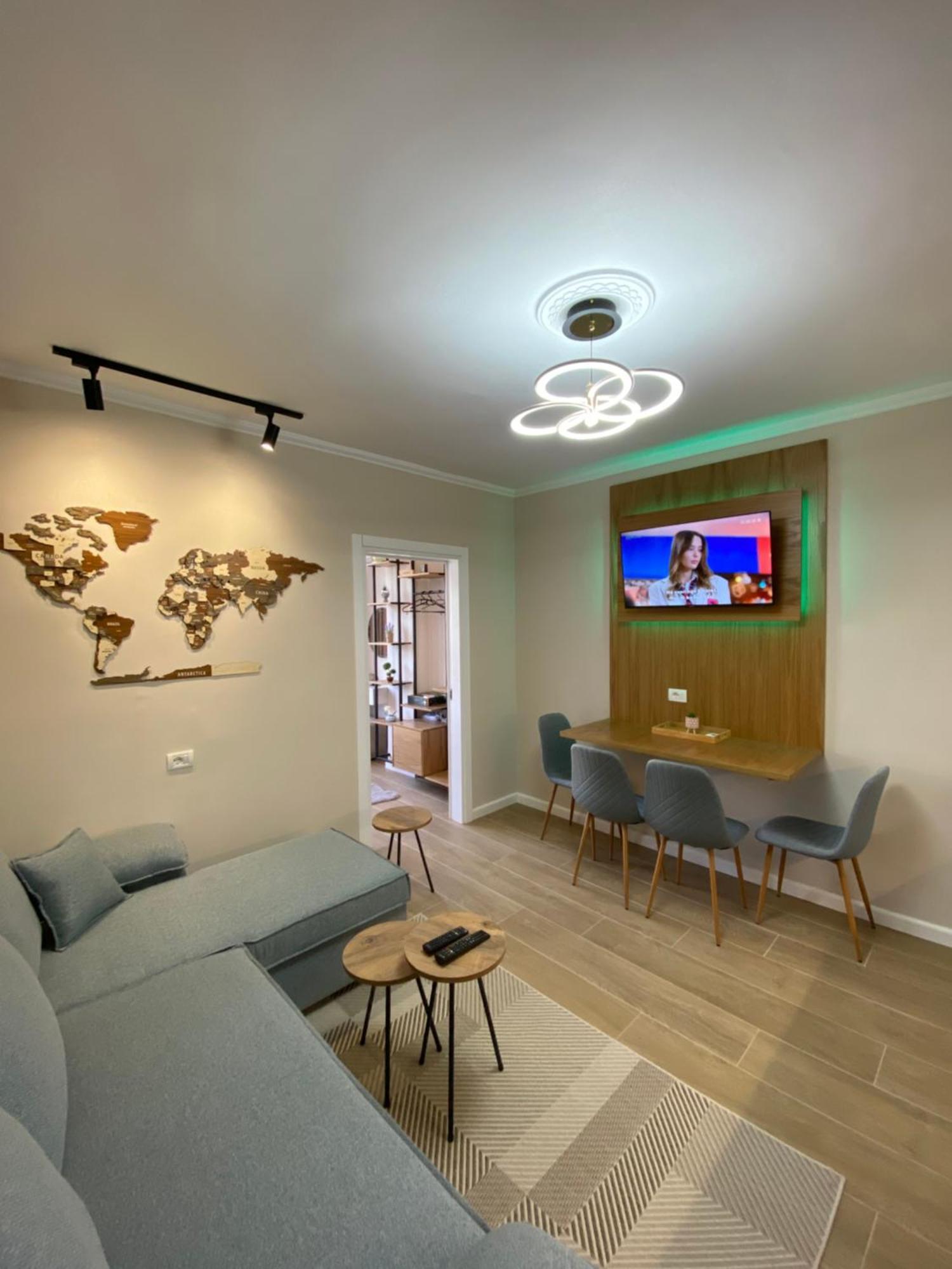 En's Appartement Golem (Tirana)